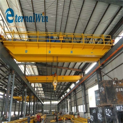 Máquina de comando remoto para manuseio rápido e seguro de materiais
